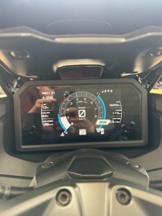 Yamaha TMAX 560 2023 Quartararo