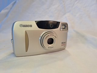 Canon Prima Zoom 76 Cámara Analógica Compacta
