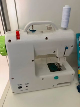 Máquina de coser Buki Professional Studio Couture