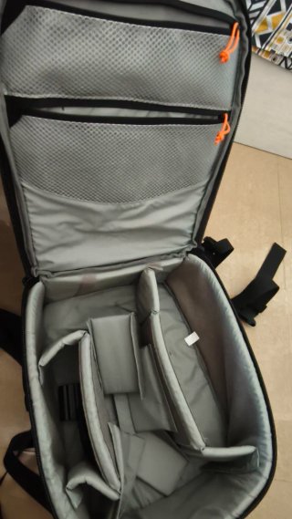 Mochila Lowepro AW