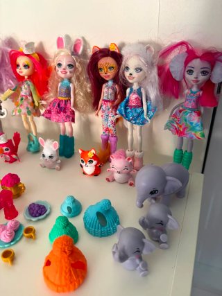 Muñecas y animales EnchanTimals