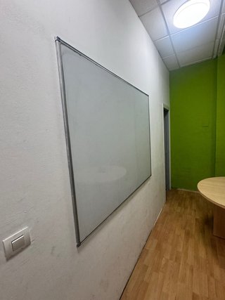 Mobiliario de academia madera y metal