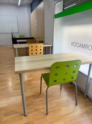 Mobiliario de academia madera y metal