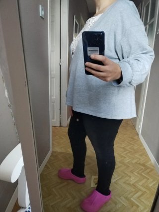 Sudadera gris con encaje Talla 3XL