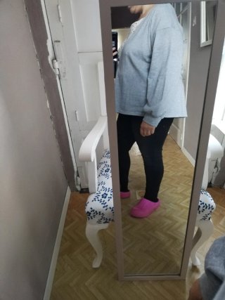 Sudadera gris con encaje Talla 3XL