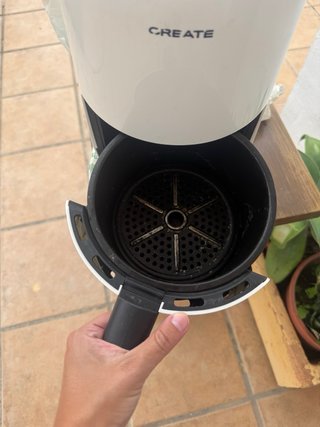 Freidora de aire CREATE blanca compacta