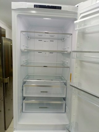 Nevera combi Whirlpool 200/60cm clase E con garant