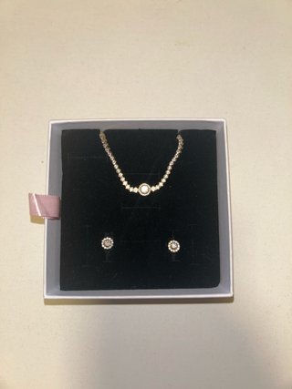 Conjunto Pandora: Pulsera y Pendientes