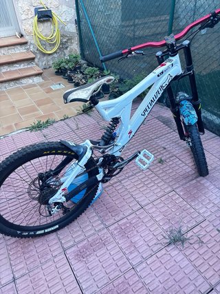 Bicicleta Freeride/Downhill Specialized