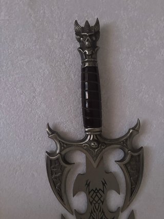 Espada decorativa fantasía     Precio negociable