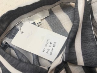 Blusa S Rayas N/B Manga Larga