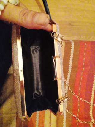 Bolso de fiesta dorado y plateado