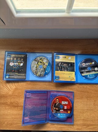PS4 1TB + RDR2 + FIFA 16 y 17