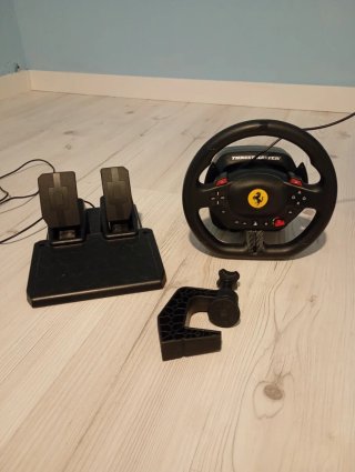 Volante Ferrari 296 GTB PS5