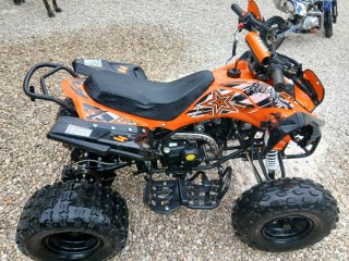 Quad 125cc Naranja y Negro