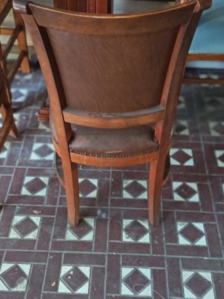 2 Sillas Antiguas Piel y Madera Maciza