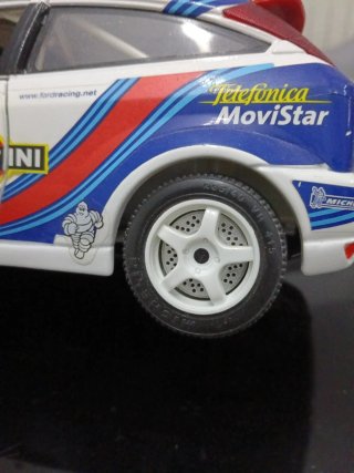 Ford Focus 1/18 Martini Racing