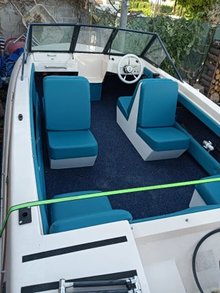 Embarcación glastron 7 AT 5 54