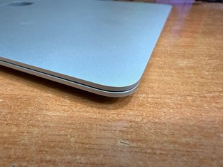 MacBook Air A1932 i5 8GB 128GB Gris Espacial