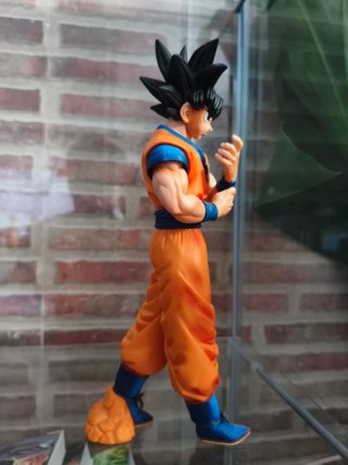 Figura Goku Solid Edge Works Banpresto