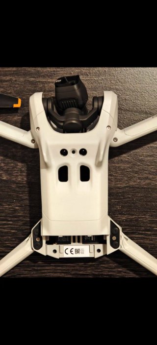 DJI Mini 3 Fly More Combo RC in vendita