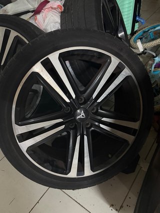 Llantas 18 225/40ZR18