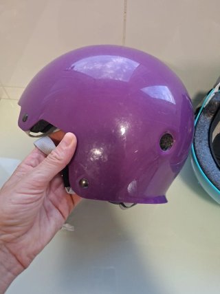 Casco Oxelo Morado y Turquesa