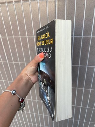 Libro “El Silencio de la Ciudad Blanca”