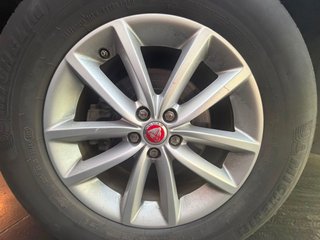 Jaguar F-Pace 2.0L i4D 132kW Prestige Auto