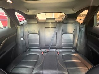 Jaguar F-Pace 2.0L i4D 132kW Prestige Auto