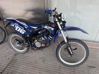 Moto Derbi Supermotard 49cc Azul/Rosa y rieju 3000