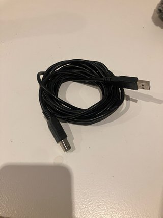 Micrófono Audio-Technica AT2020USB+ Negro Trípode