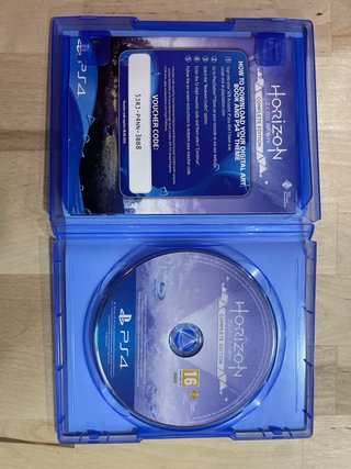 Horizon Zero Dawn Complete Edition PS4