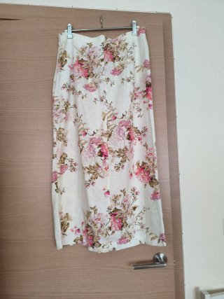 Falda larga floral Mango