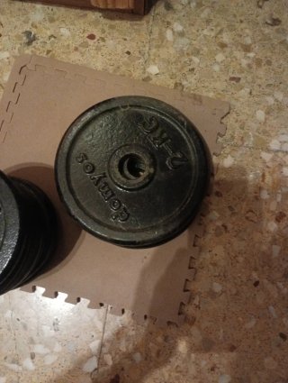 Discos de pesas 1 y 2 kg.