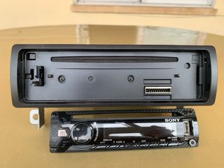 Radio CD SONY CDX-G1000U USB. 55W X 4 canales