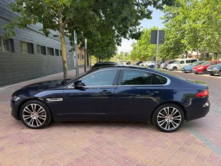 Jaguar XF 2.0D  Prestige Auto 4WD 240cv