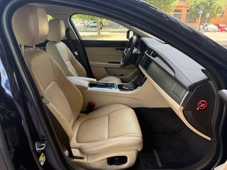 Jaguar XF 2.0D  Prestige Auto 4WD 240cv