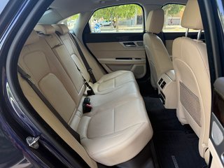 Jaguar XF 2.0D  Prestige Auto 4WD 240cv
