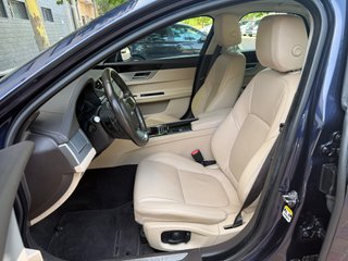 Jaguar XF 2.0D  Prestige Auto 4WD 240cv