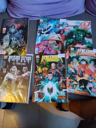 30 comics Vengadores Marvel varios