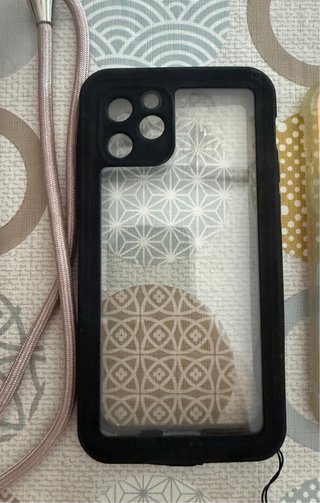 Confezione da 4 custodie per iPhone 11