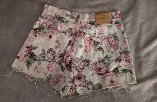 Shorts Stradivarius talla S