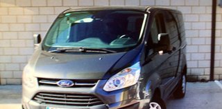 Furgoneta ford transit custom año 2017 140.000