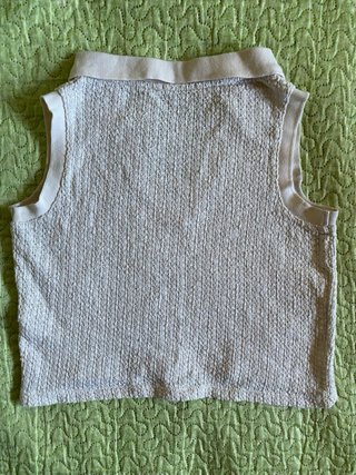 Camiseta punto Stradivarius beige sin mangas
