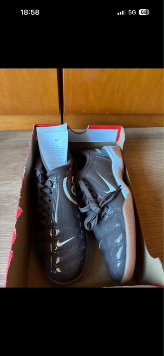 Zapatillas Nike Negras y Turquesa