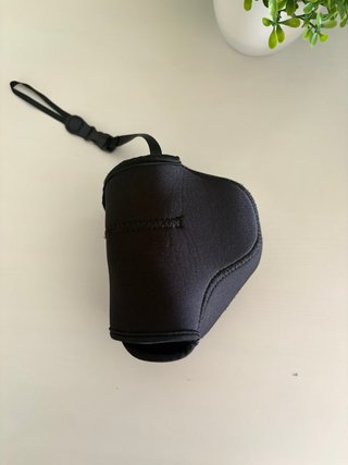 Funda protectora para cámara negra