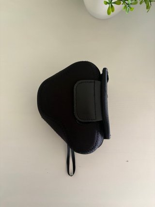 Funda protectora para cámara negra
