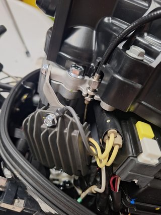 Motor Suzuki 20cv fueraborda