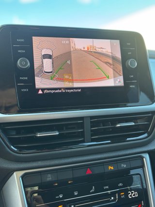 VW T-Roc 2023 ¡SOLO 30.400 KMS!